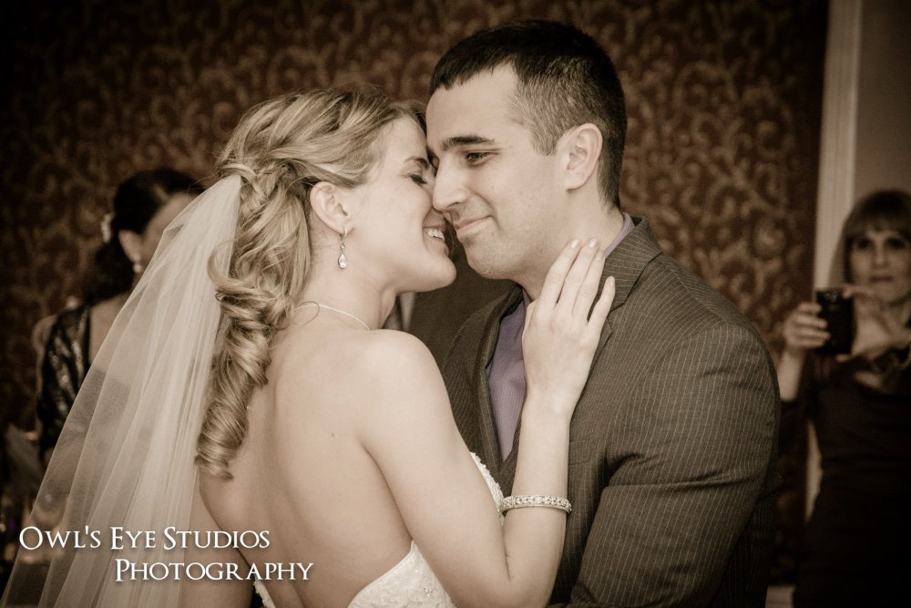 Hudson Valley Wedding DJ Bri Swatek First Dance Poughkeepsie Grand Hotel Owl's Eye Studios